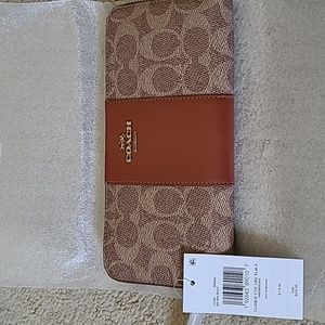 Coach wallet